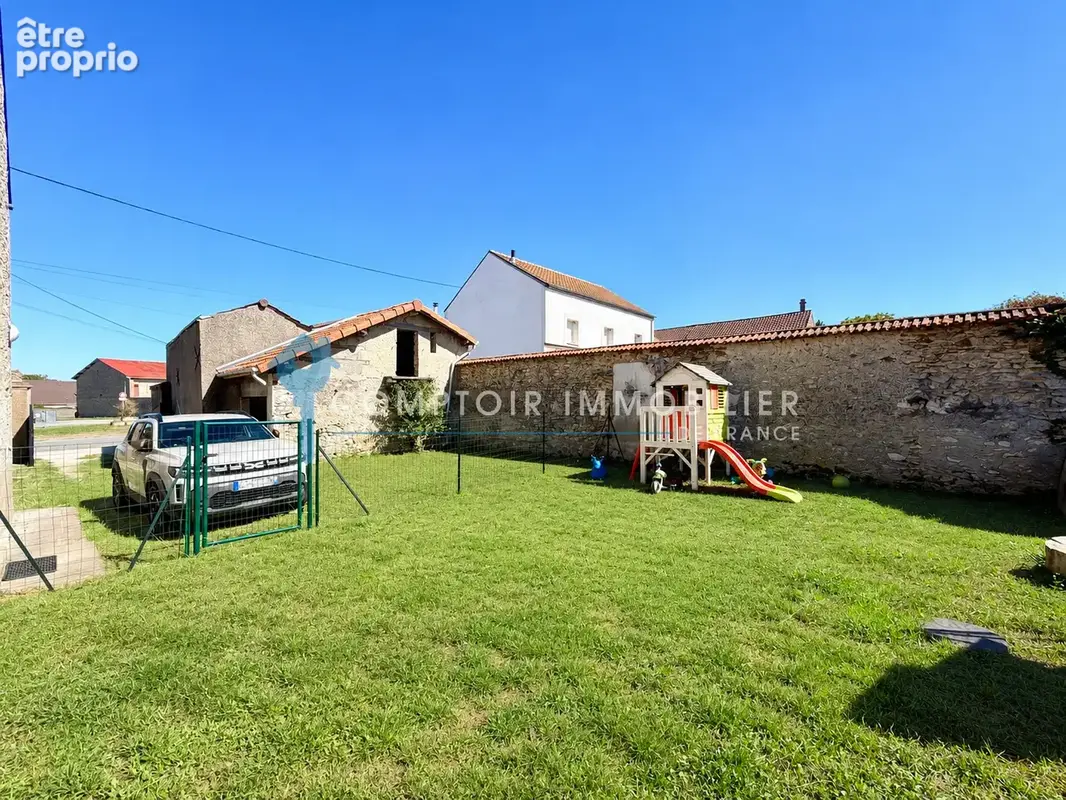 Maison en pierre 112 m2 habitables- 3 chambres- Terrain clos de 334 m2 - photo 3
