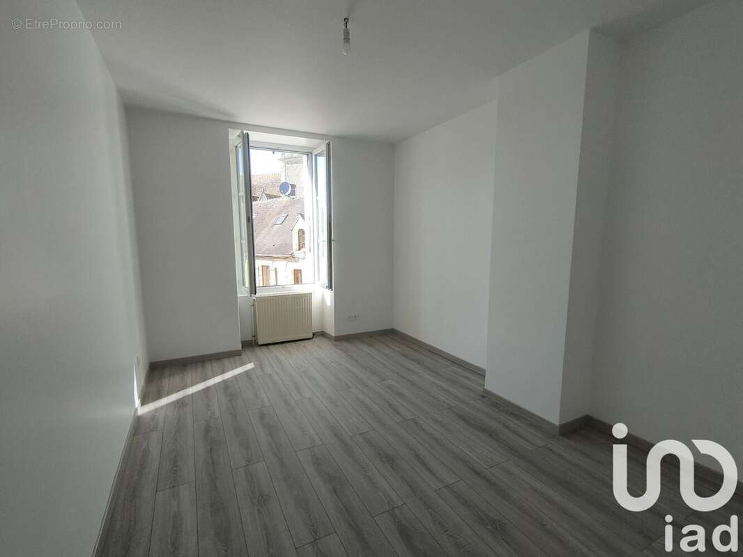 Maison 97 m² à Noce  - photo 5
