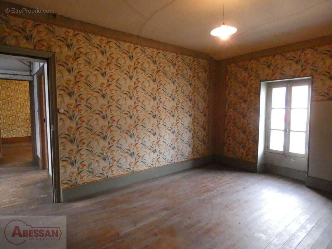 Maison à CORDES-SUR-CIEL