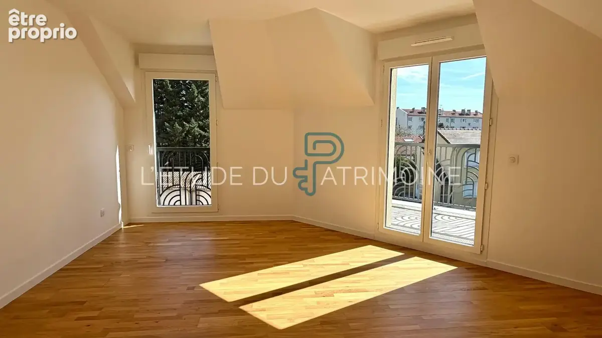 Les jardins de l'hay - résidence achevée - disponible immédiatement - frais de notaires offerts - photo 5