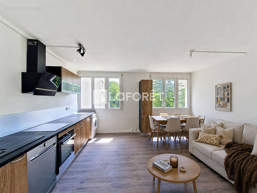 Appartement à LYON-4E