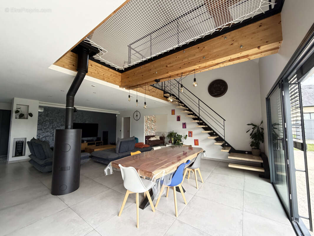 Maison à LAIGNE-EN-BELIN