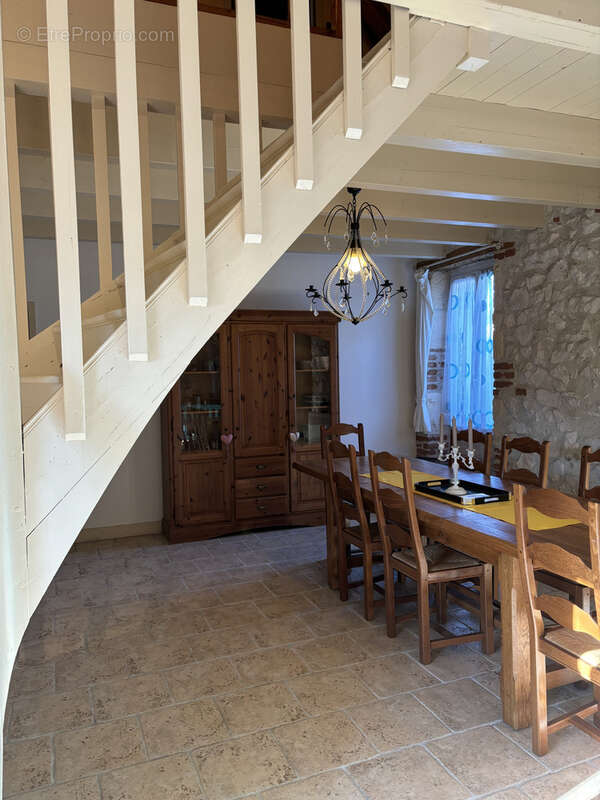 Maison à SAINT-VITE