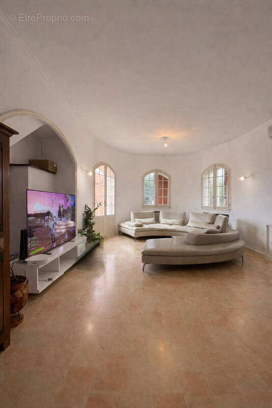 Maison à CARRY-LE-ROUET