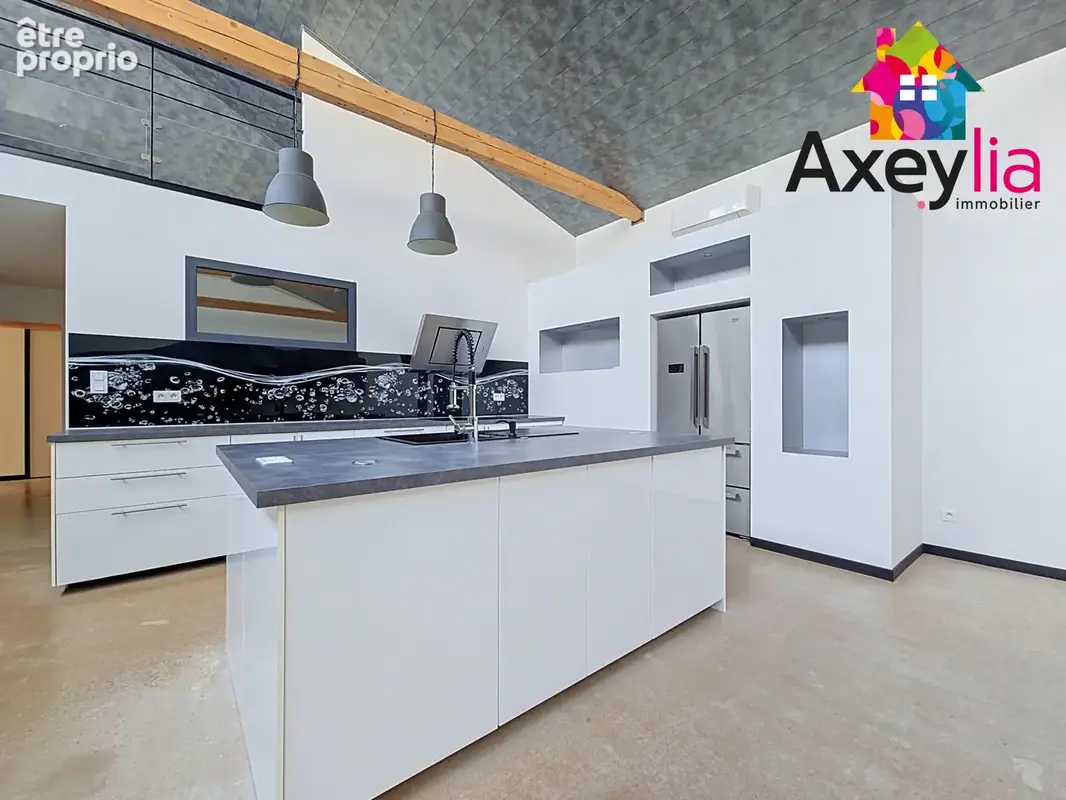 A vendre - centre roanne - maison type loft avec 3 chambres - photo 16