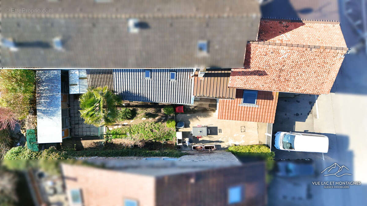 Maison à LULLY