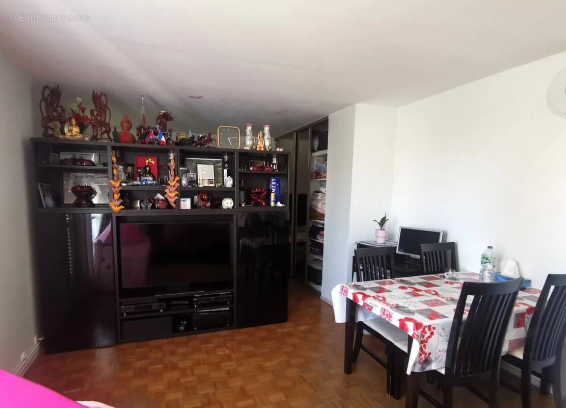 Appartement à VITRY-SUR-SEINE