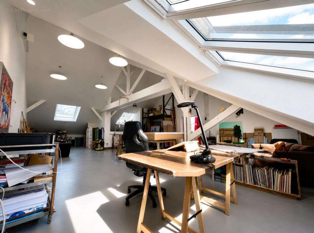 Maison de 10 pièces de 200 m² à Bourges - photo 8