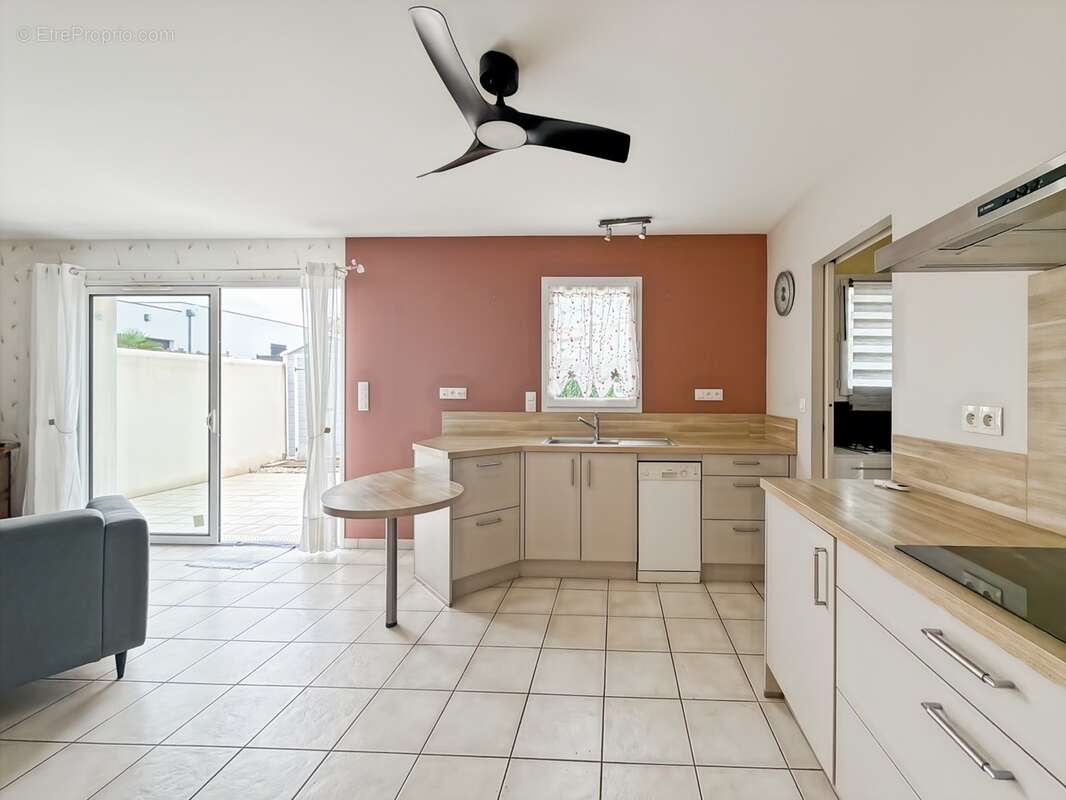 Maison de plain-pied - 84 m² - jardin intimiste - photo 12