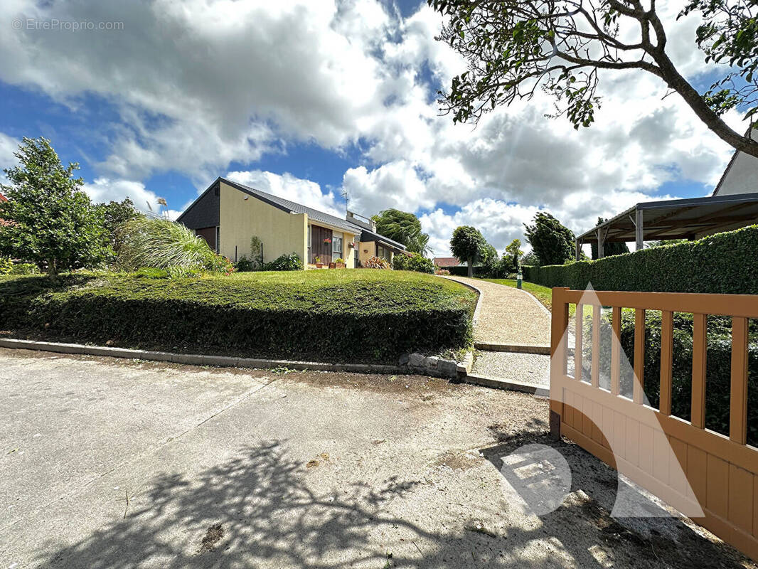 Maison à MOULLE