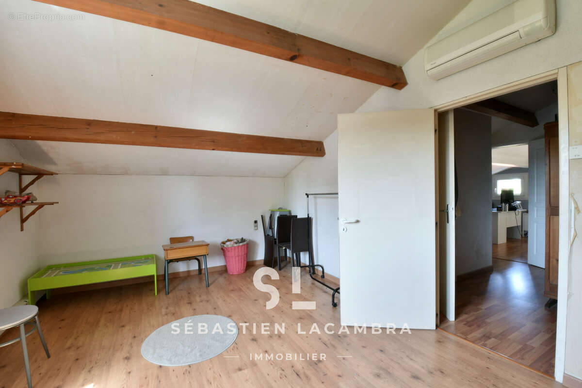 Maison à LESCURE-D&#039;ALBIGEOIS