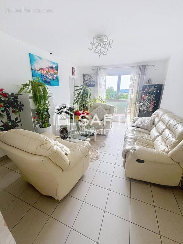 Photo 1 - Appartement à ETAMPES-SUR-MARNE