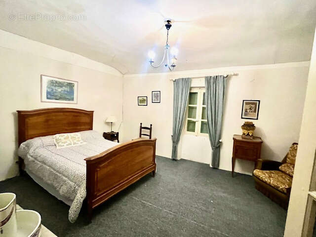 Maison à ROUSSILLON