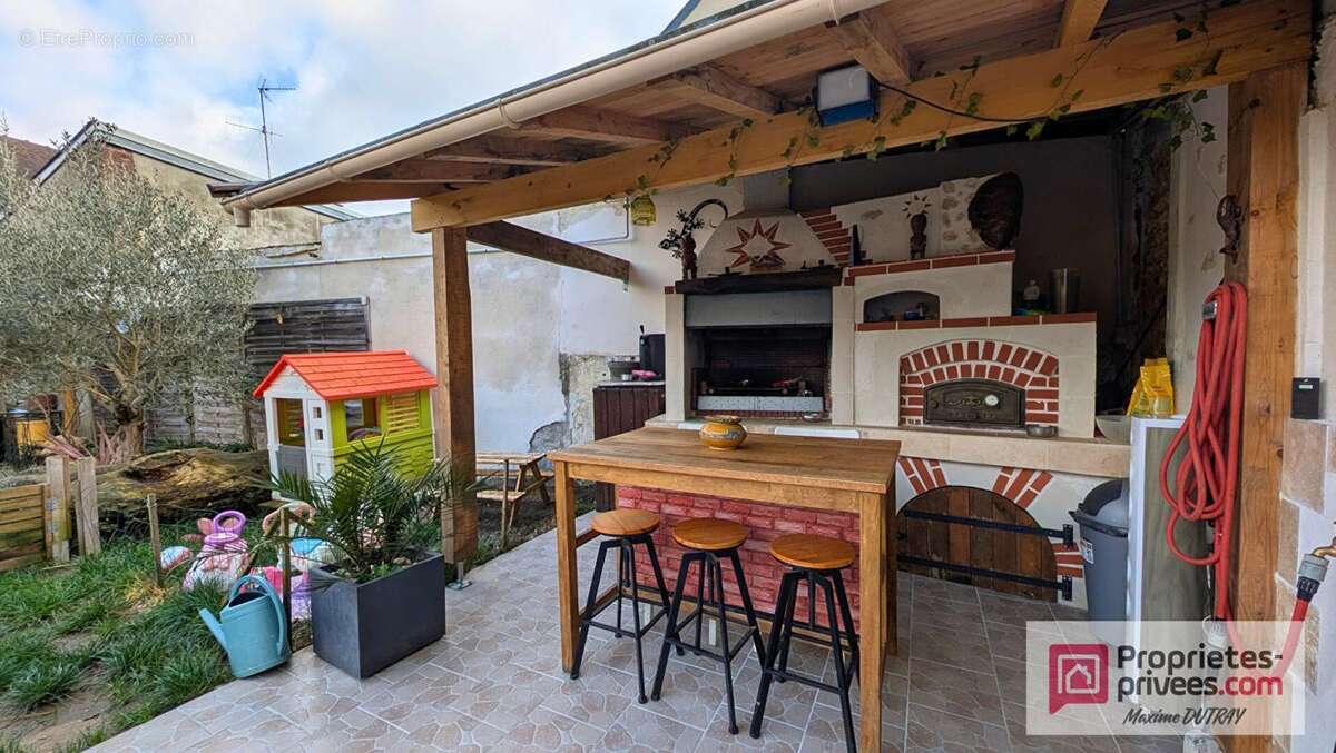 Maison à CHATEAU-RENAULT