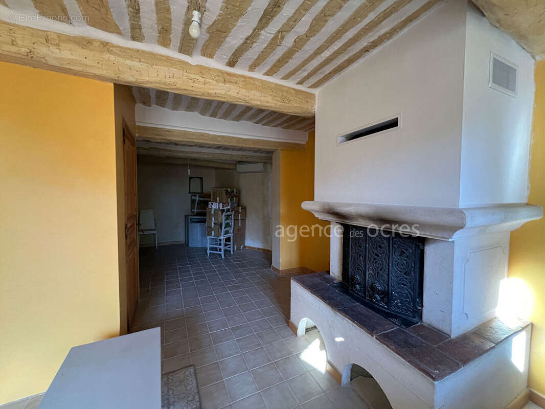 Maison à RUSTREL
