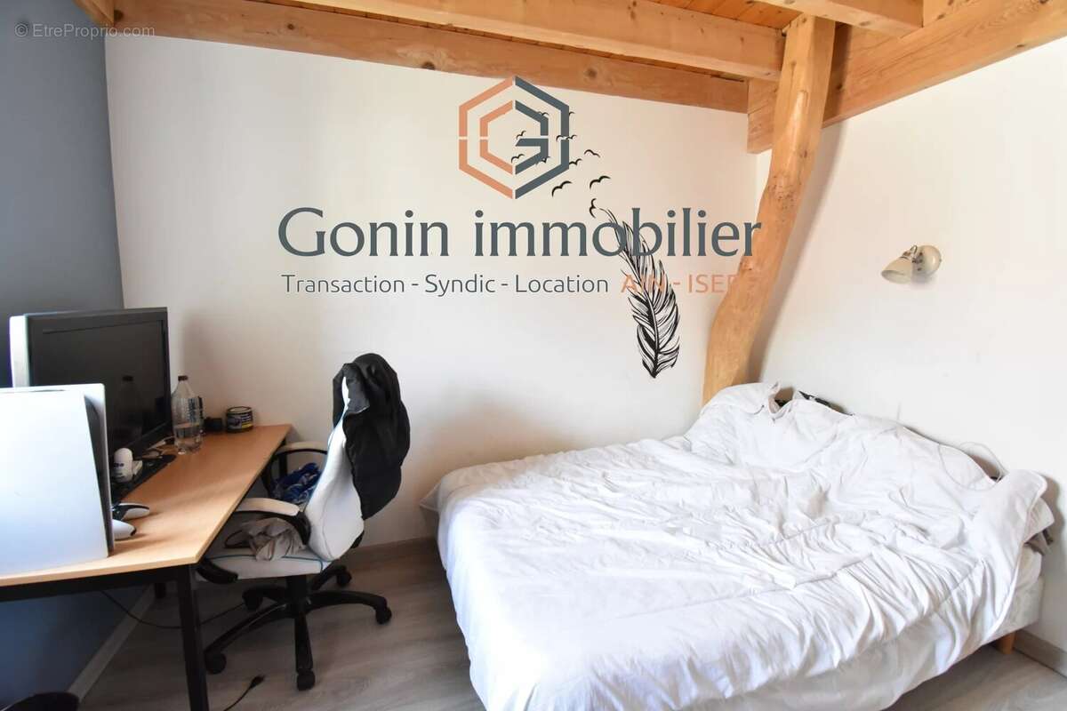 Maison à SAINT-HILAIRE-DE-BRENS