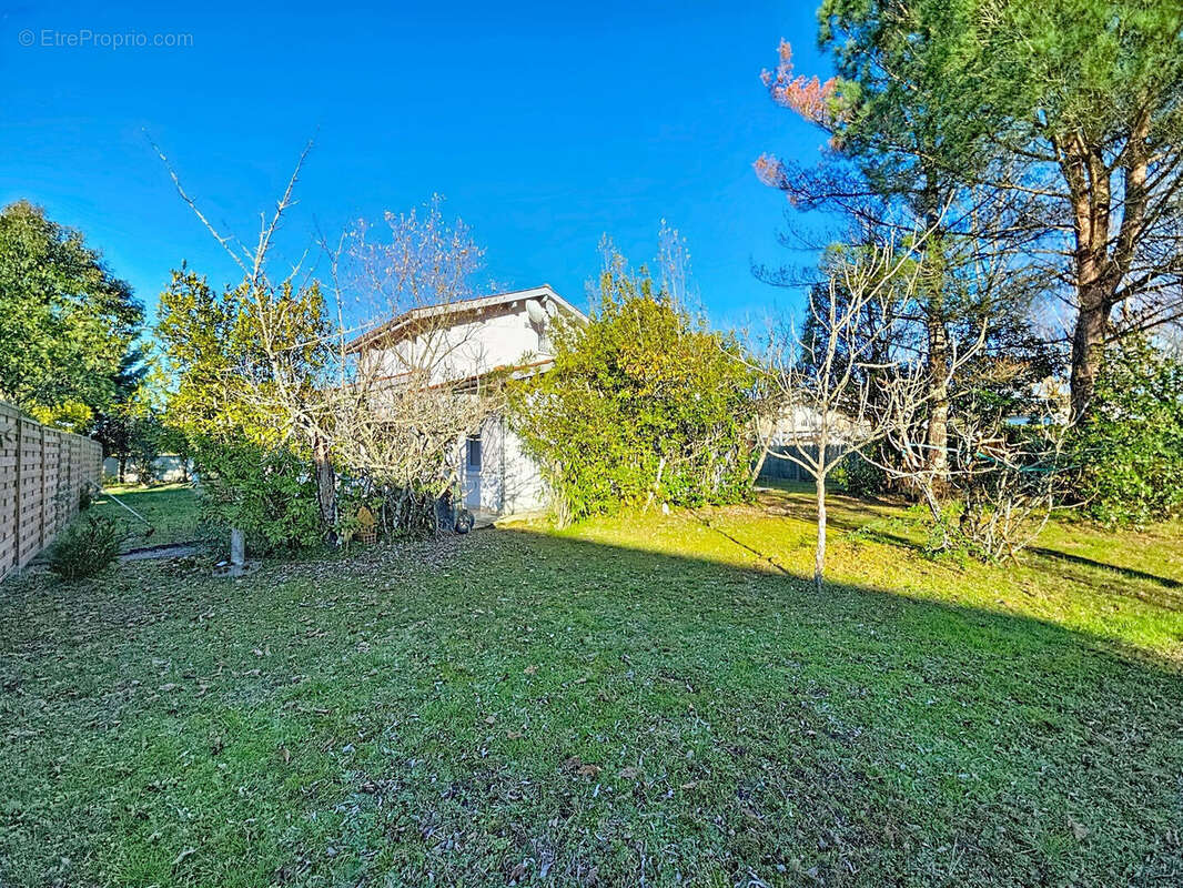 Maison à MERIGNAC