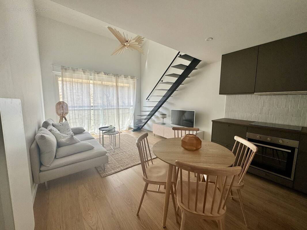 Appartement à BORDEAUX