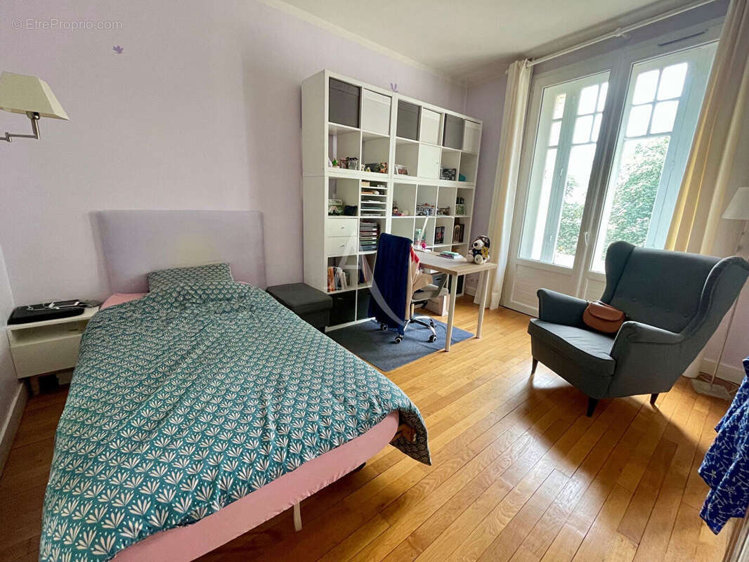 Quartier Théâtre - Maison 167m² + Jardin - photo 9