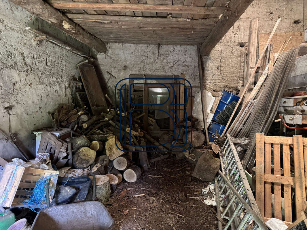 Maison à SAINT-FERREOL-DES-COTES