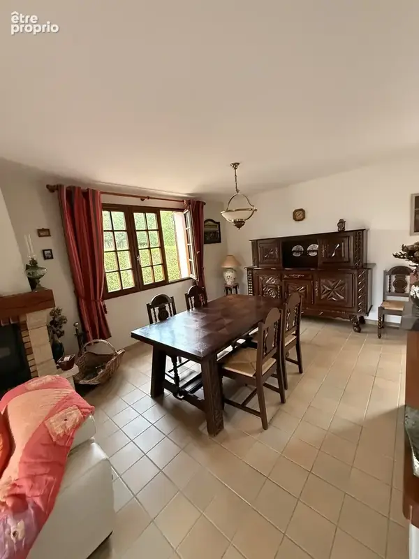 Maison traditionnelle avec jardin, idéale résidence secondaire ou principale à 5 minutes de VIMOUTIERS. - photo 9