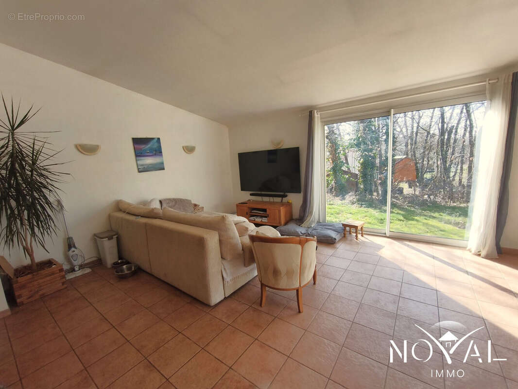 Maison à SAINT-VALLIER-DE-THIEY