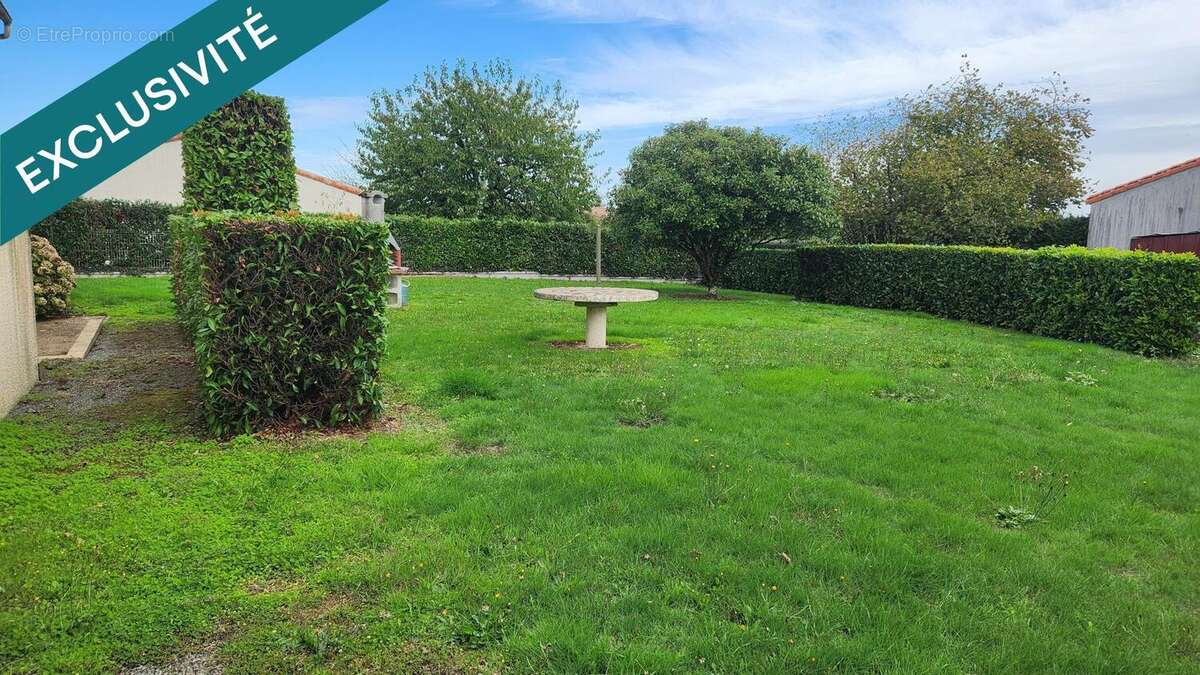 Photo 3 - Maison à BOURNEZEAU