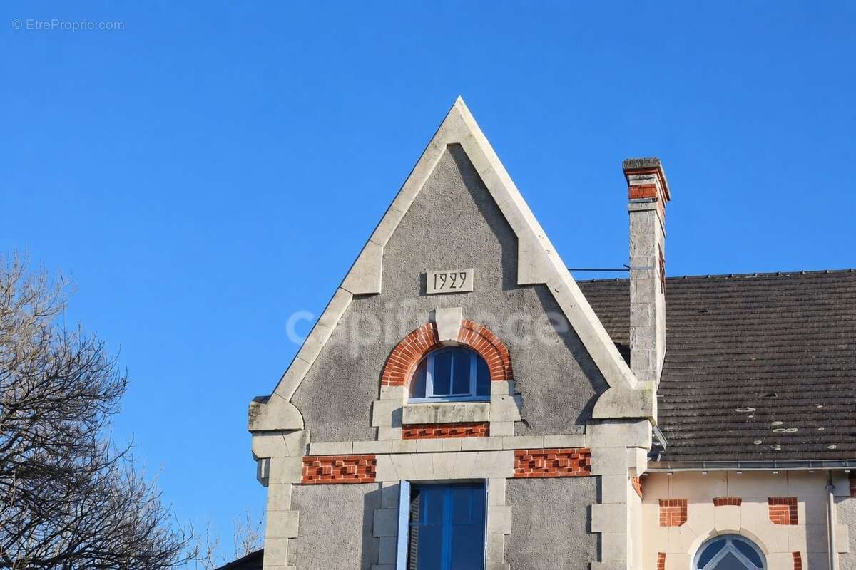 Un domaine n'appartient jamais tout à fait à ceux qui l'habitent, il se transmet - Bors (16) - photo 2