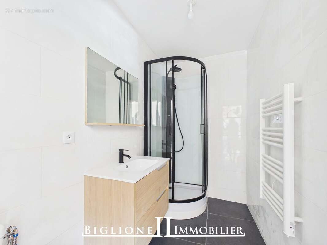 Appartement 24 m² à Chelles  - photo 5