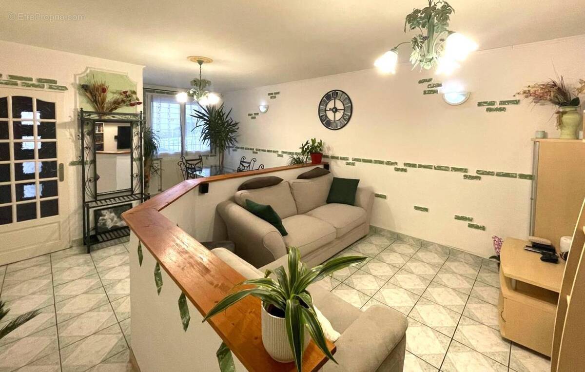 Maison à VIRY