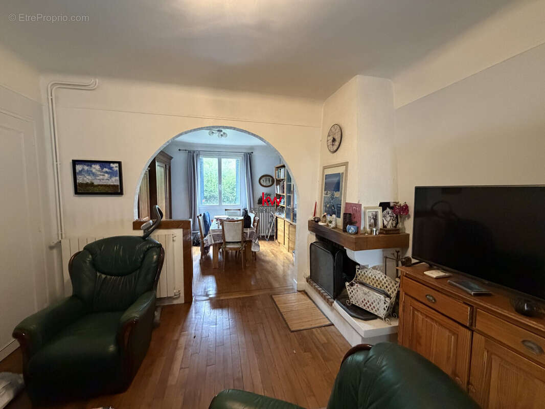 Maison 75 m² à Ezanville  - photo 2