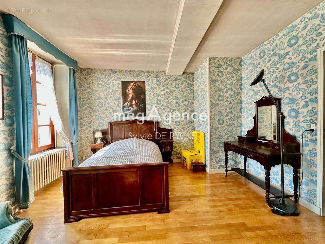 Maison à VILLEBLEVIN