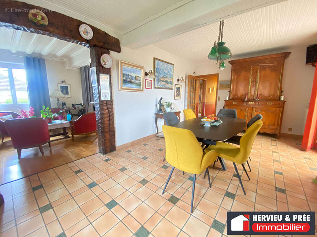 Maison à LUC-SUR-MER