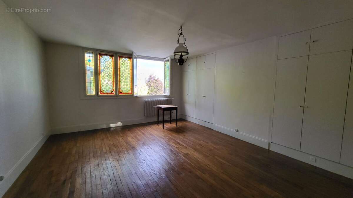 Maison à SAINT-QUENTIN