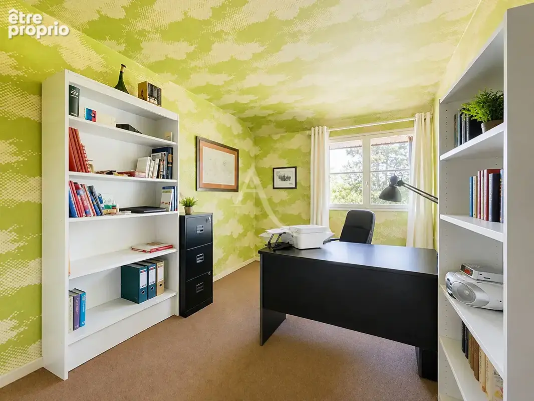 Maison de 260.75 m² - Chavenay - photo 16