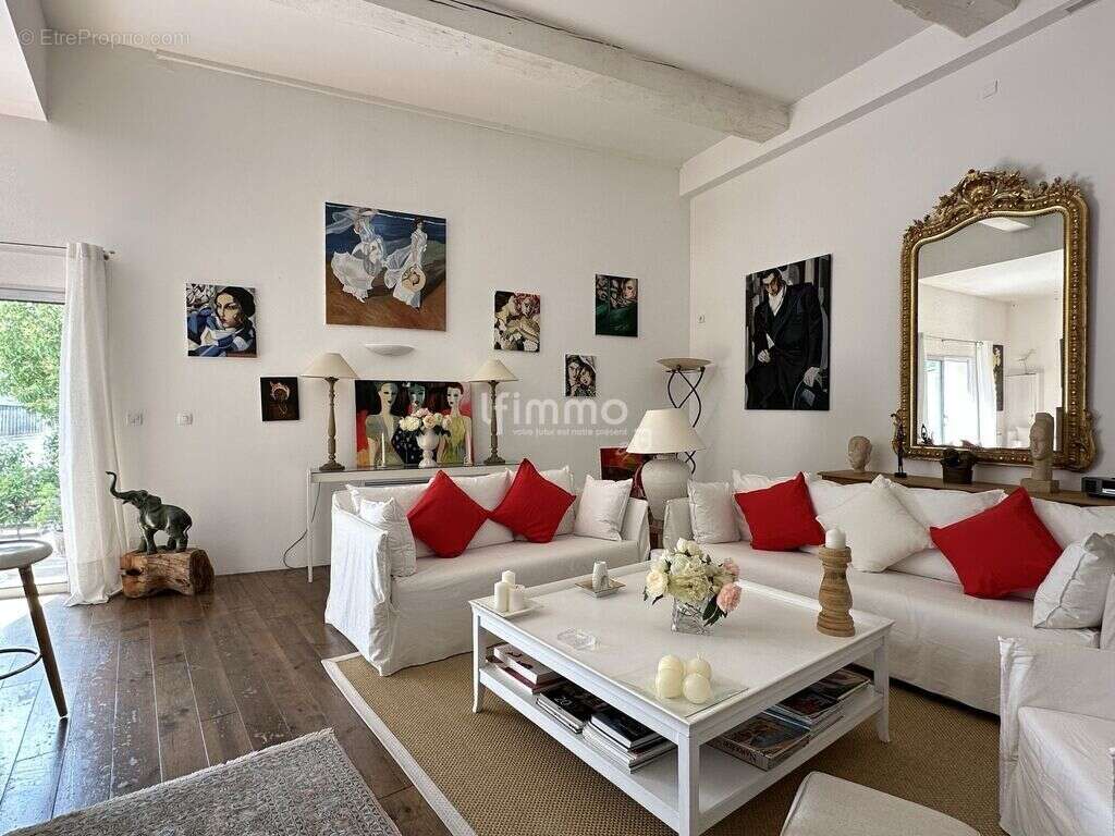 Maison à SALLES-D'AUDE