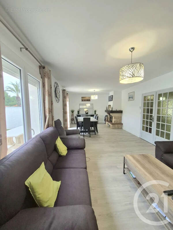 Maison à CANET-EN-ROUSSILLON