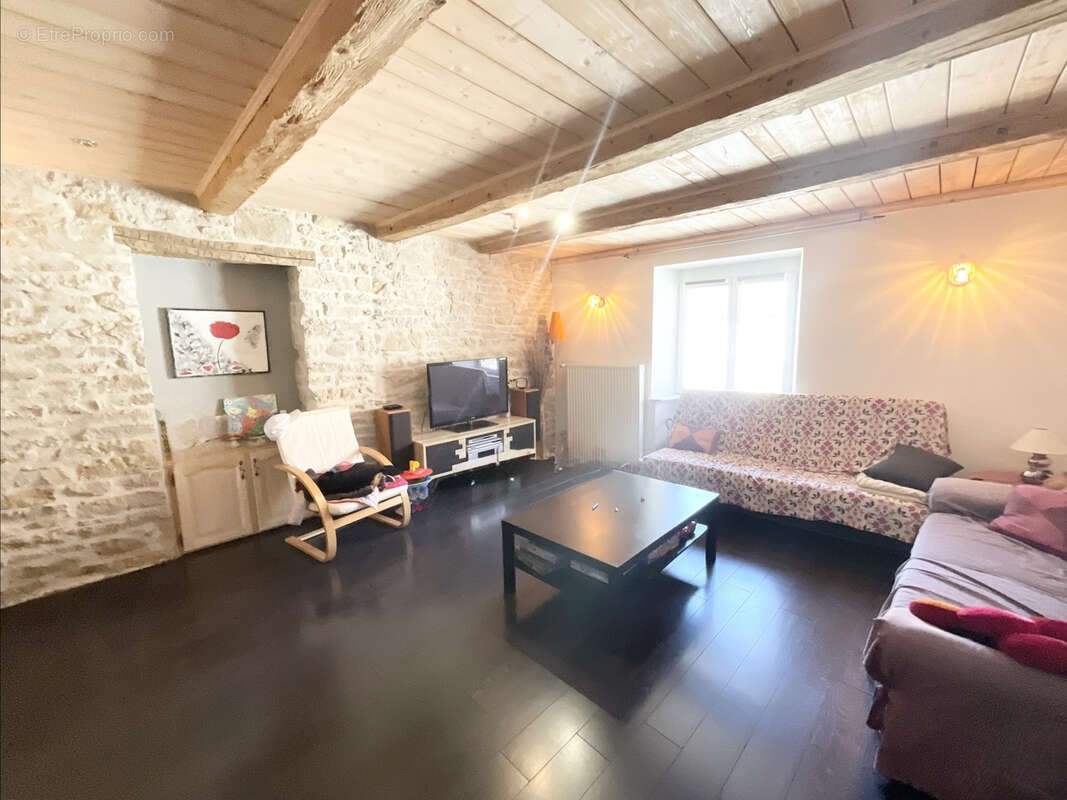 Appartement à ORNANS