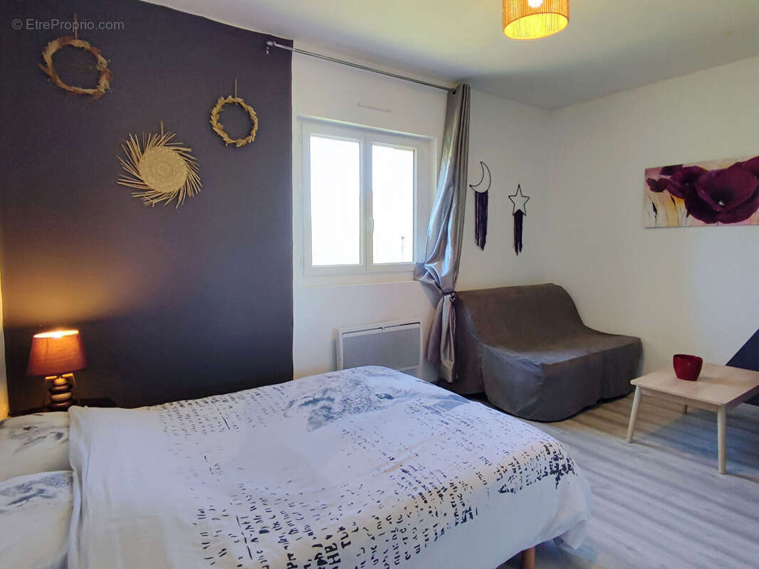 Maison avec gîte, piscine, jardin constructible et garage - photo 14