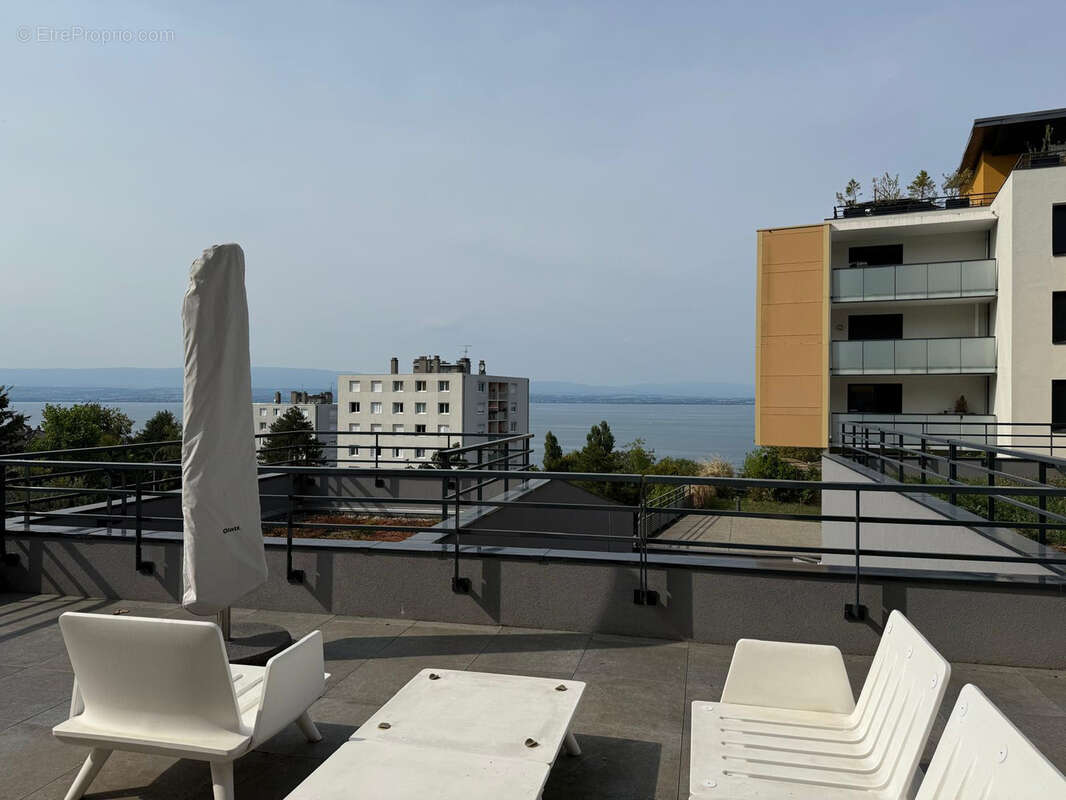 Appartement à EVIAN-LES-BAINS