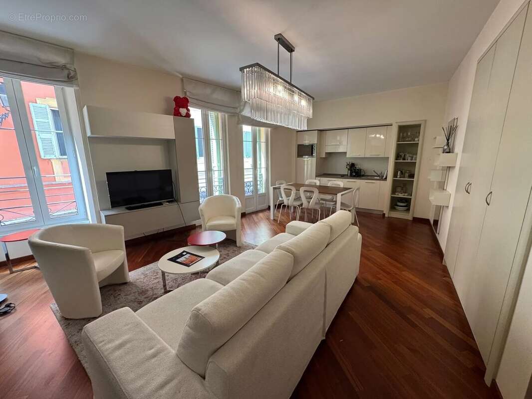 Appartement à MENTON