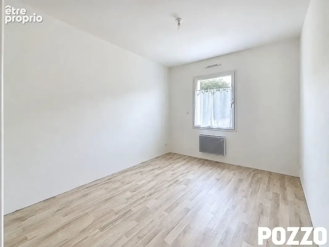 A VENDRE- Maison récente de plain-pied (78.26m²) - SAINT-PLANCHERS (50400) - photo 12