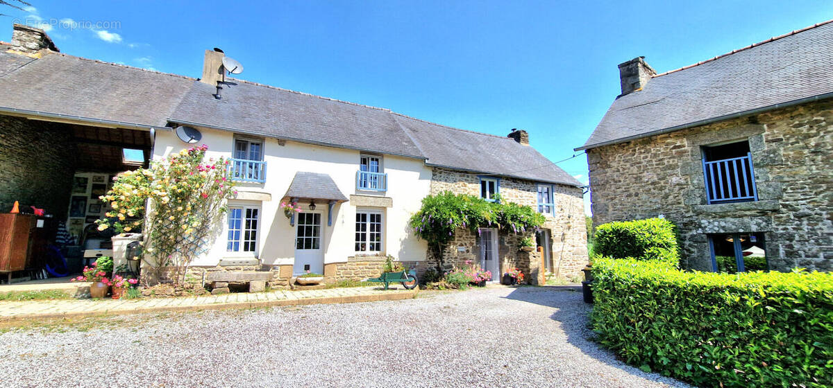 Maison à MERDRIGNAC