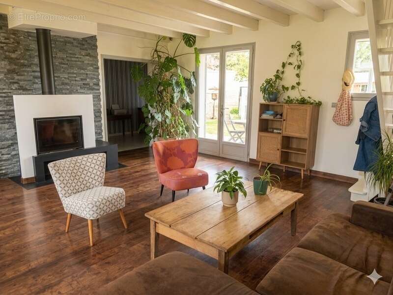 Maison à AIRVAULT