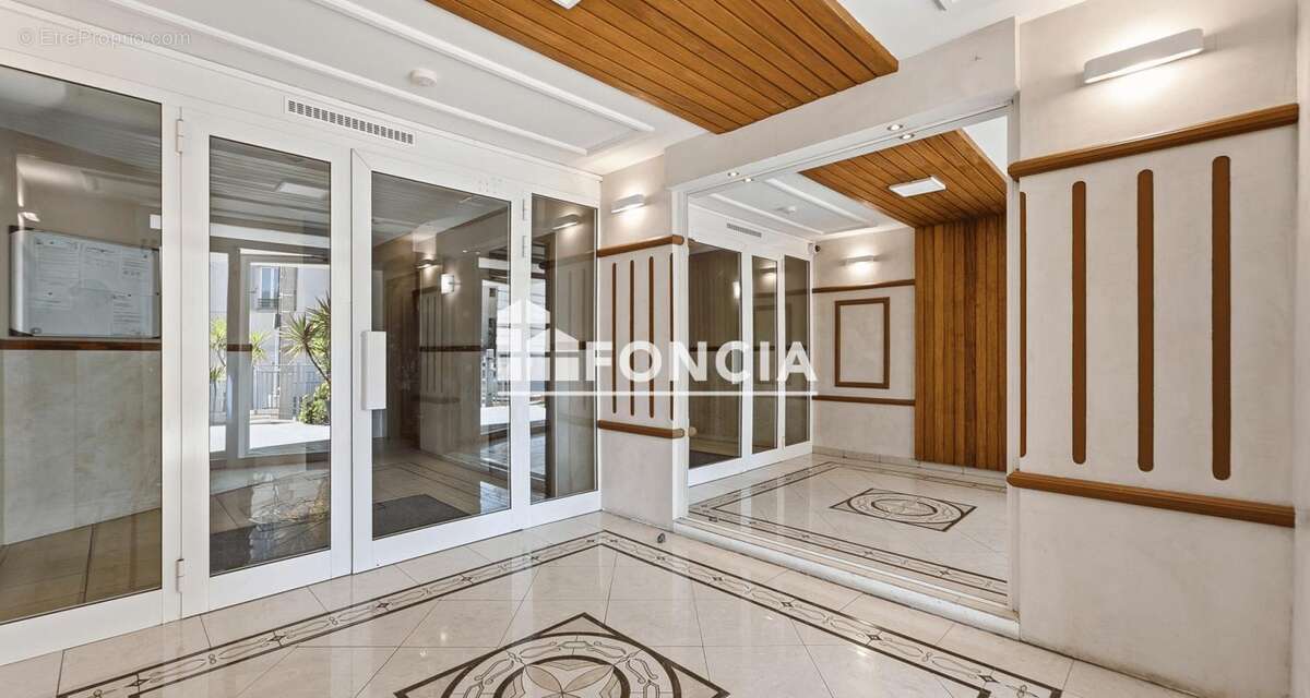 Appartement à CANNES