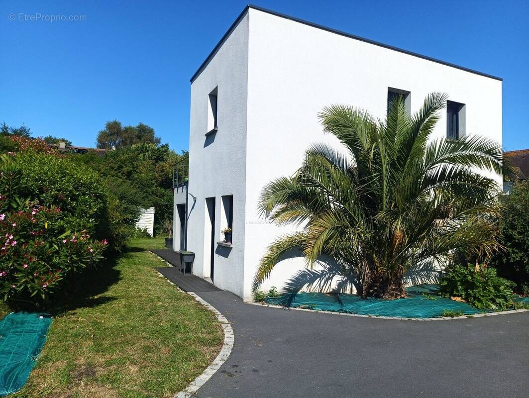 Maison à EPRON