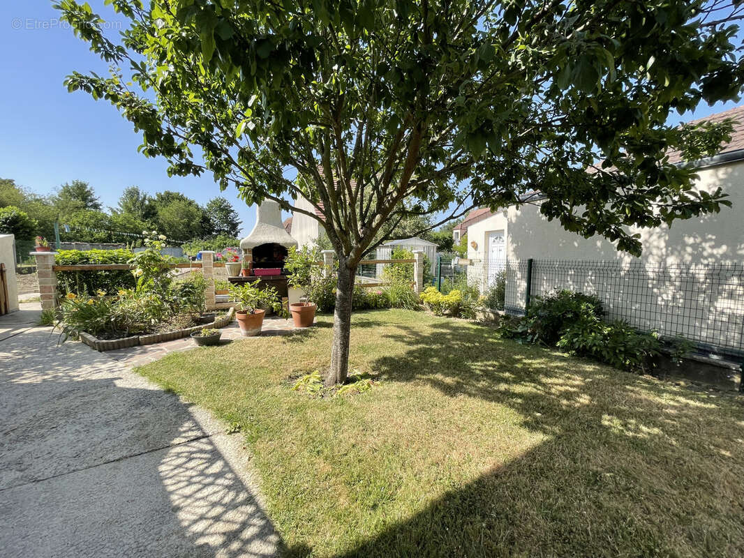 Maison à MITRY-MORY