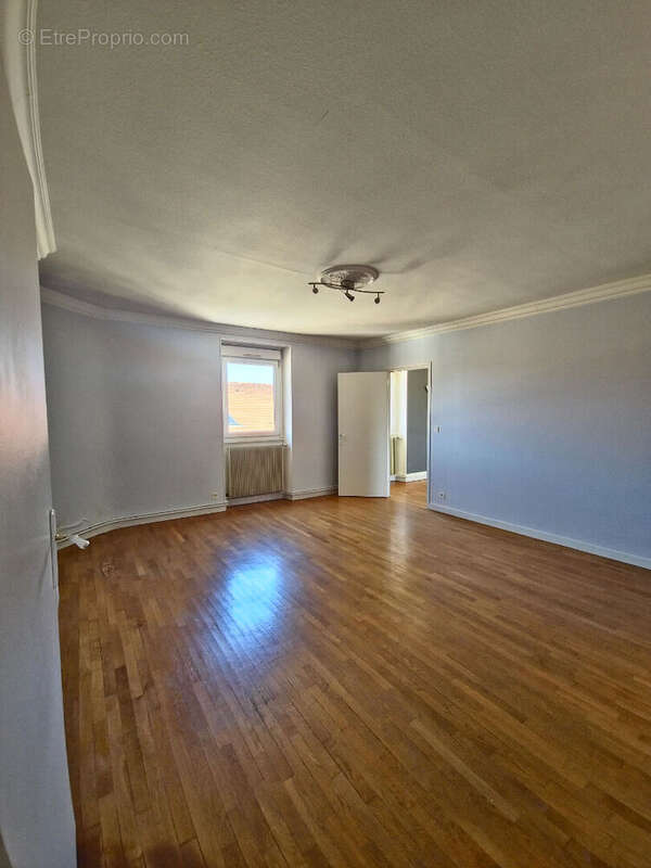 Appartement à TOUL