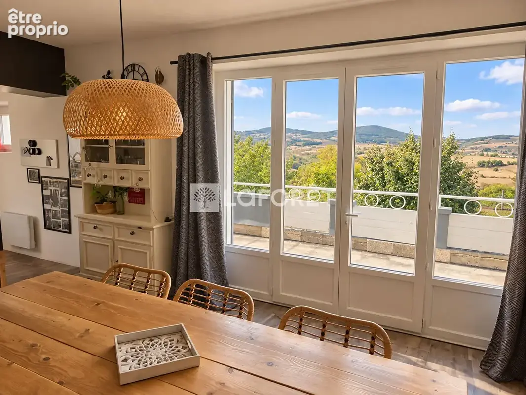 Maison Saint Pierre La Palud 5 pièce(s) 120m2 - photo 6