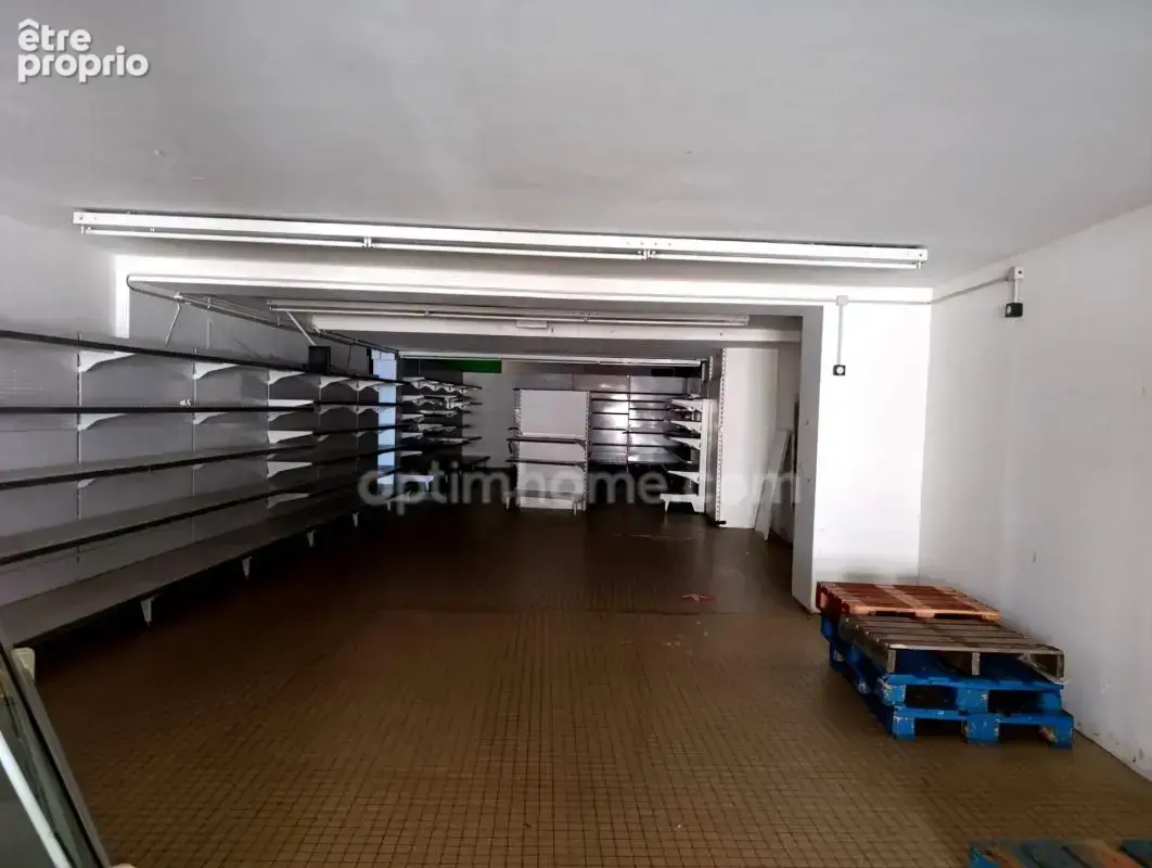 Ensemble immobilier à fort potentiel – habitation, locaux et possibilité de créer un second logement - photo 8